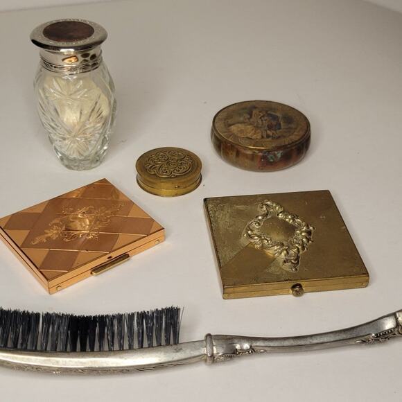 Vintage/Antique Vanity Lot - Picture 1 of 12